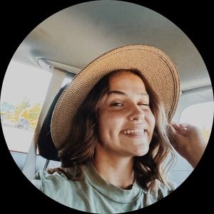 Meet your Posher, Avery